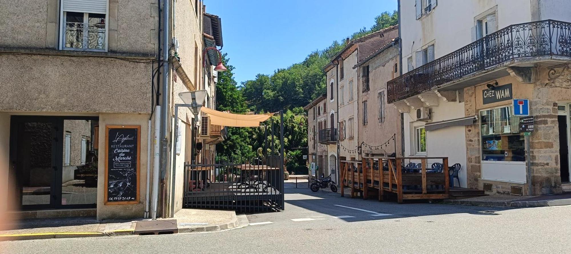 Les Chambres Des Artistes Laguépie Exterior foto